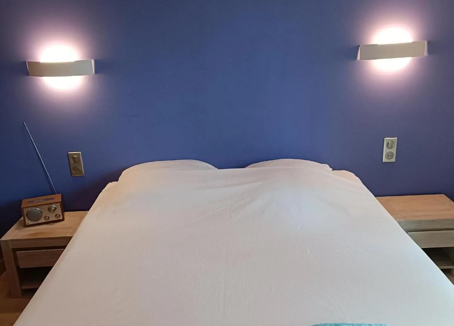 Apartment T3 - Gare -Centre Ville- Parking- Calme - Wifi - Netflix - Canalp Prime Video Annecy